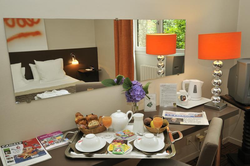 Logis - Restaurant Le Relais De Comodoliac 3* Saint-Junien